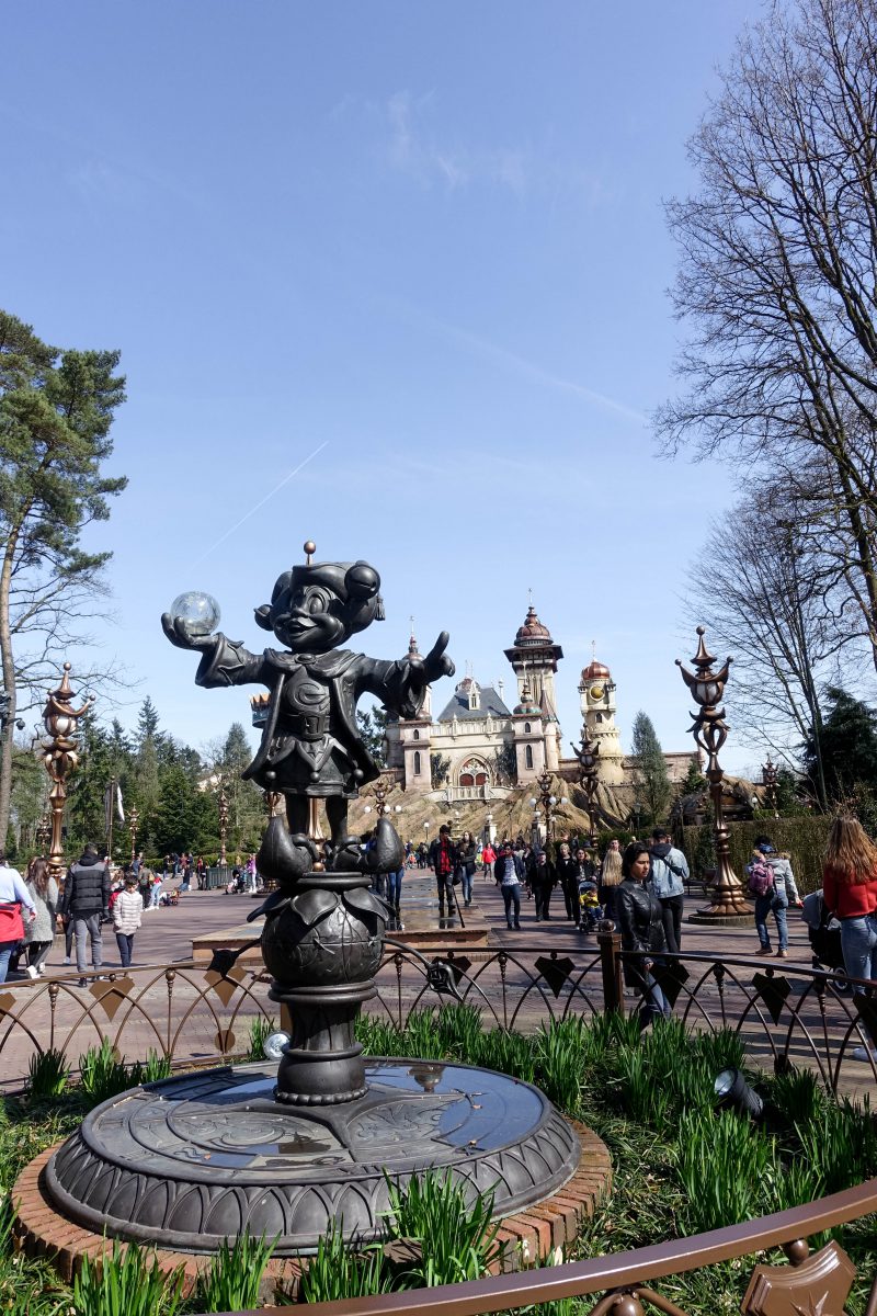 Efteling Freizeitpark- der größte Vergnügungspark Hollands